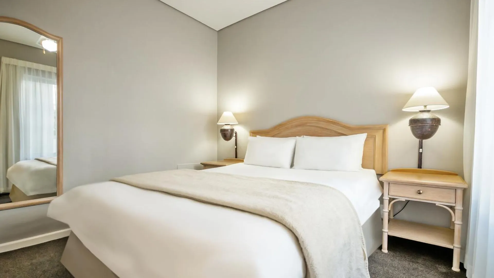 ****  Dolphin Beach Hotel Self Catering Apartments Bloubergstrand South Africa